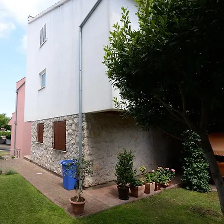 Leonarda Apartmán