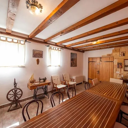 Leonarda Apartmán *